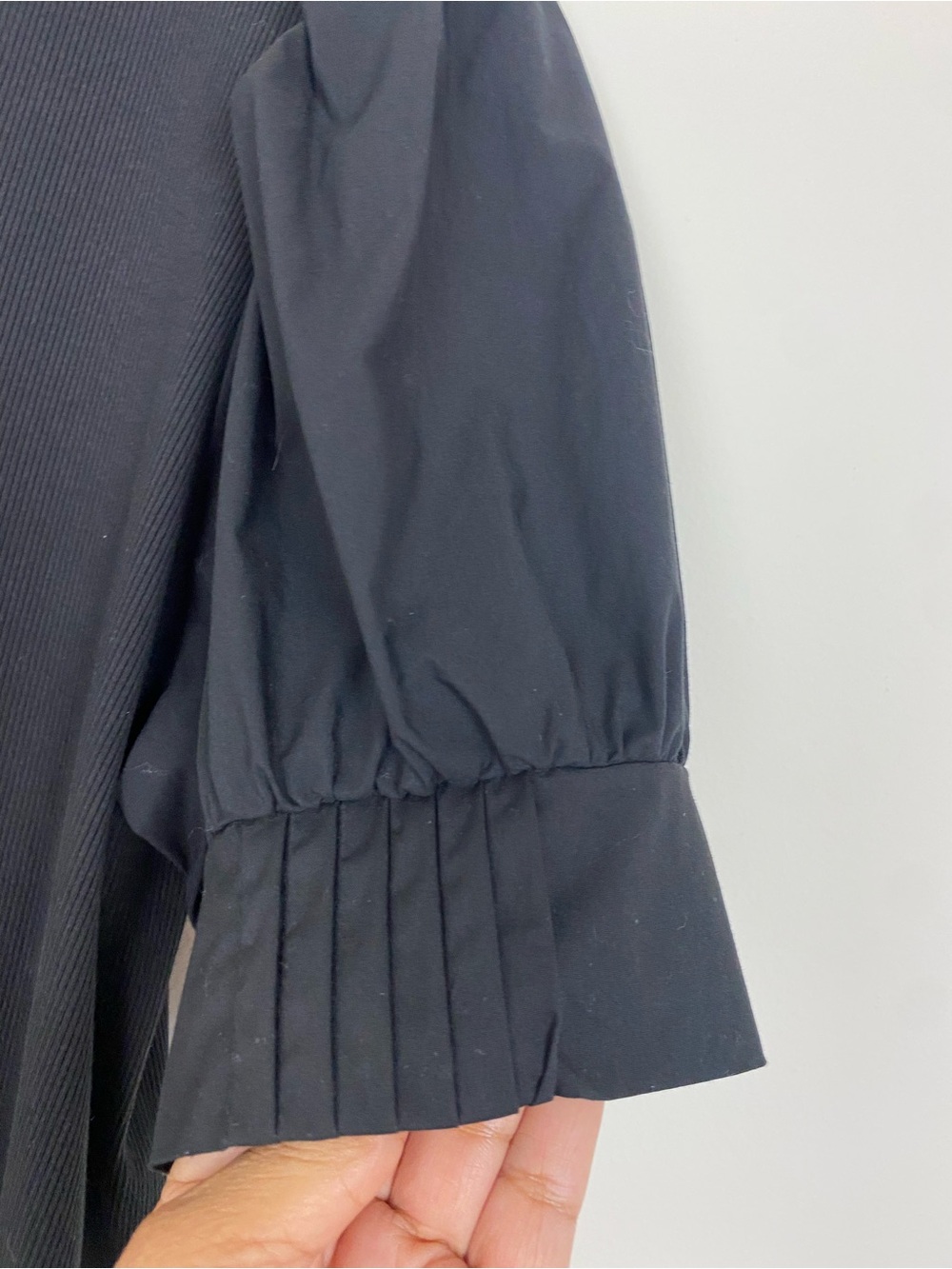 Bailey 44 Black Puff-Sleeve Henley Blouse Sz XL - Picture 3 of 5